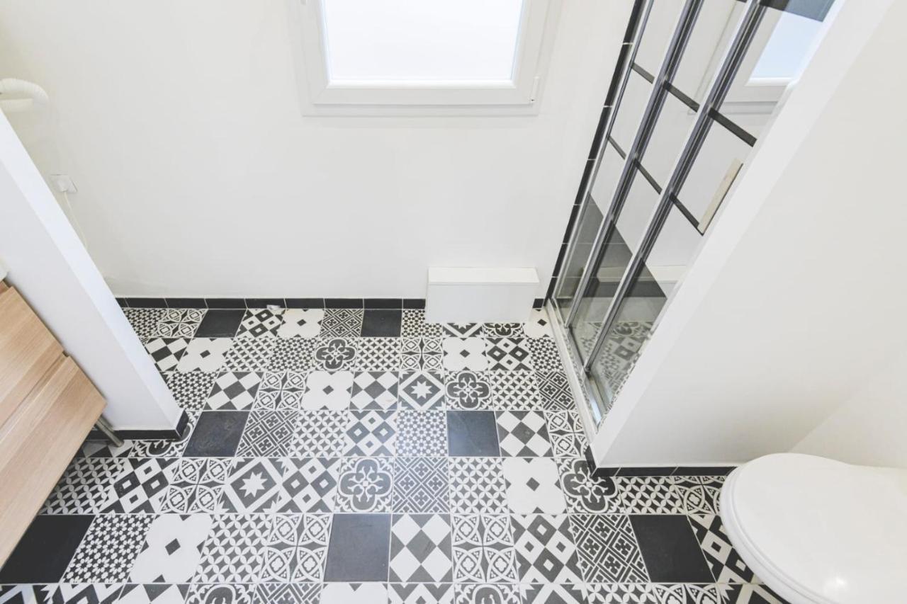 Appartement Lumineux Proche Cathedrale Reims Exteriör bild